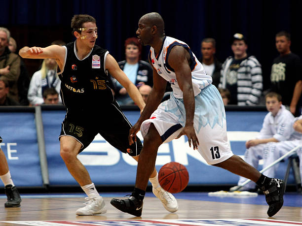 悄然取代摩 悄然取代摩