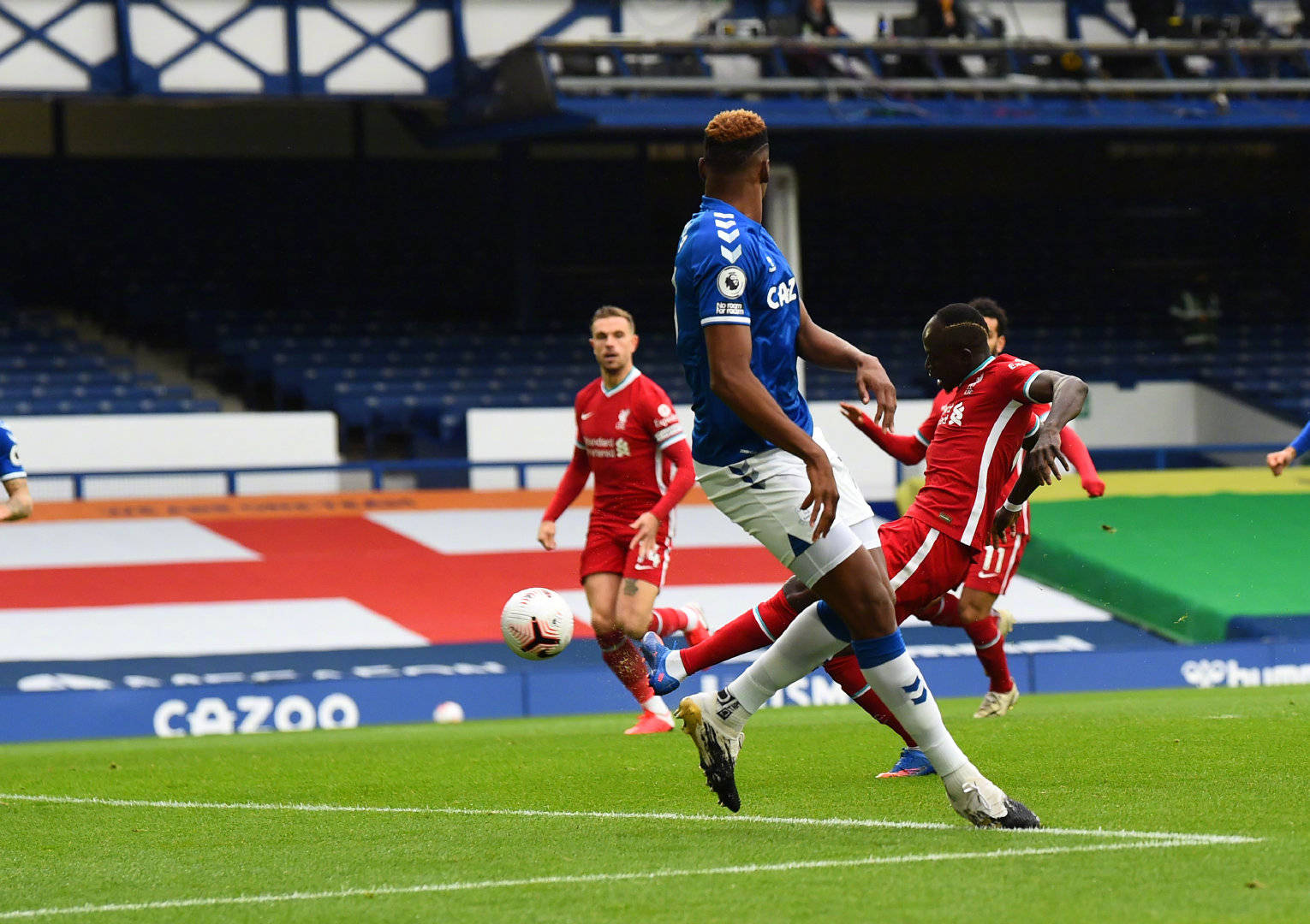 更在防守时 更在防守时