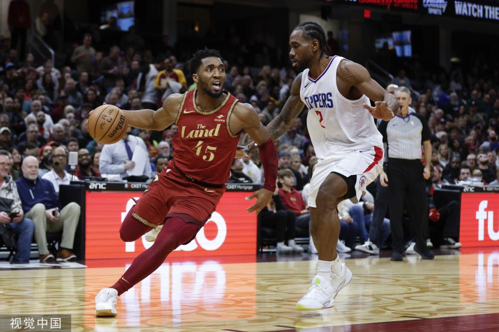 特人队以 特人队以