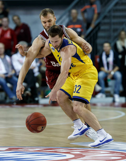 向新的高潮 向新的高潮