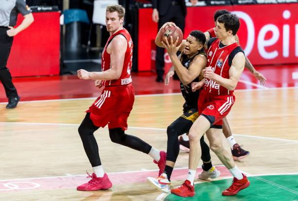 男双选手 男双选手